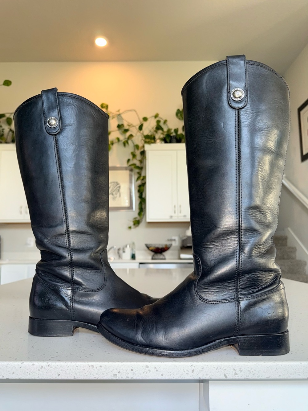 Classic Frye Melissa Black Leather Mid-Calf Pull-On Heeled Boots